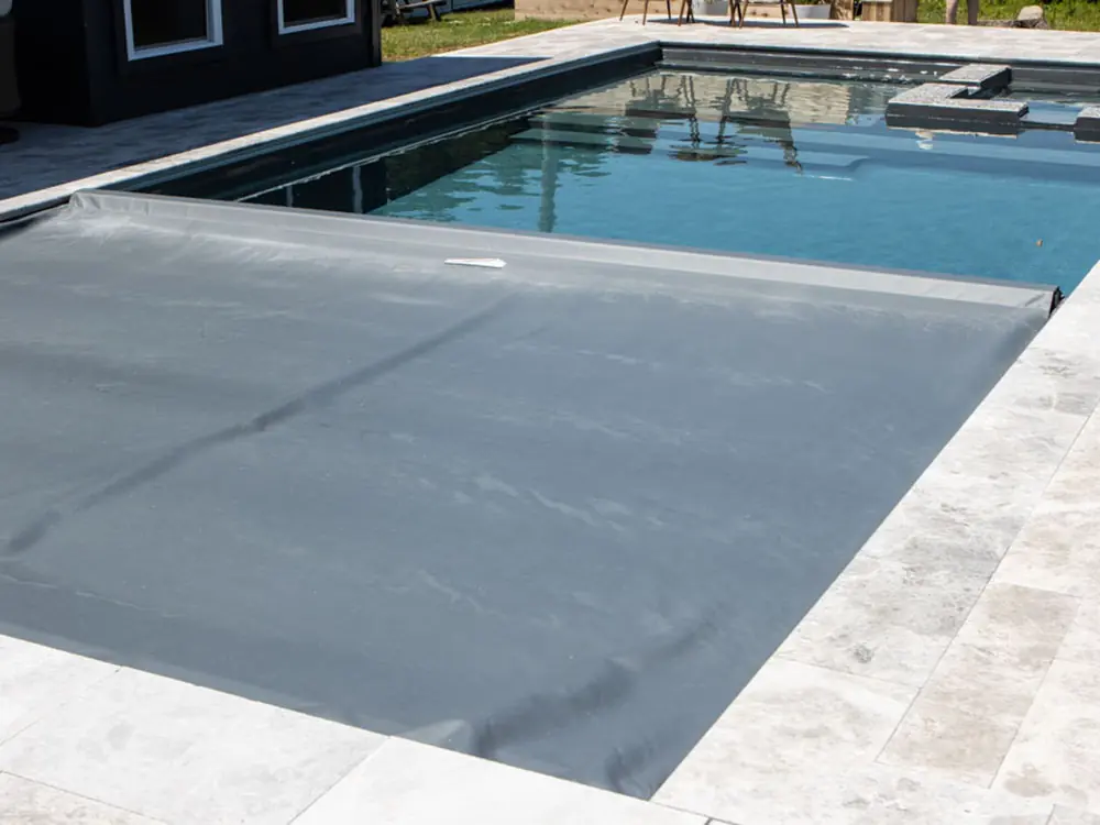 The many benefits of Integra's automatic backyard pool covers