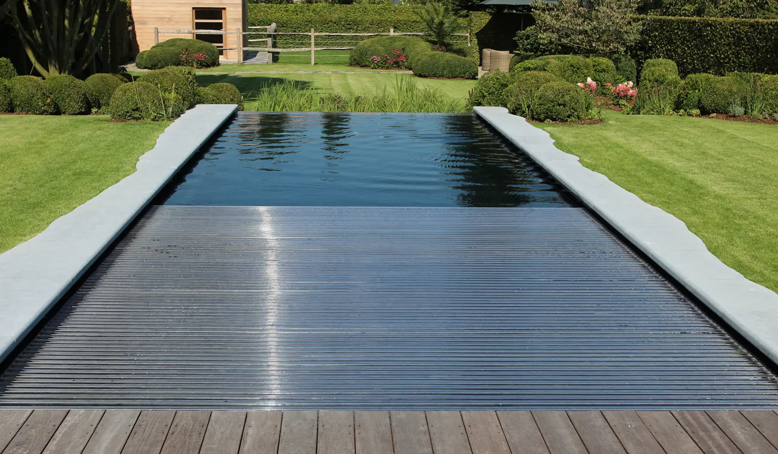 16x32 Inground Pool Cover: Perfect Size Meets Perfect Coverage