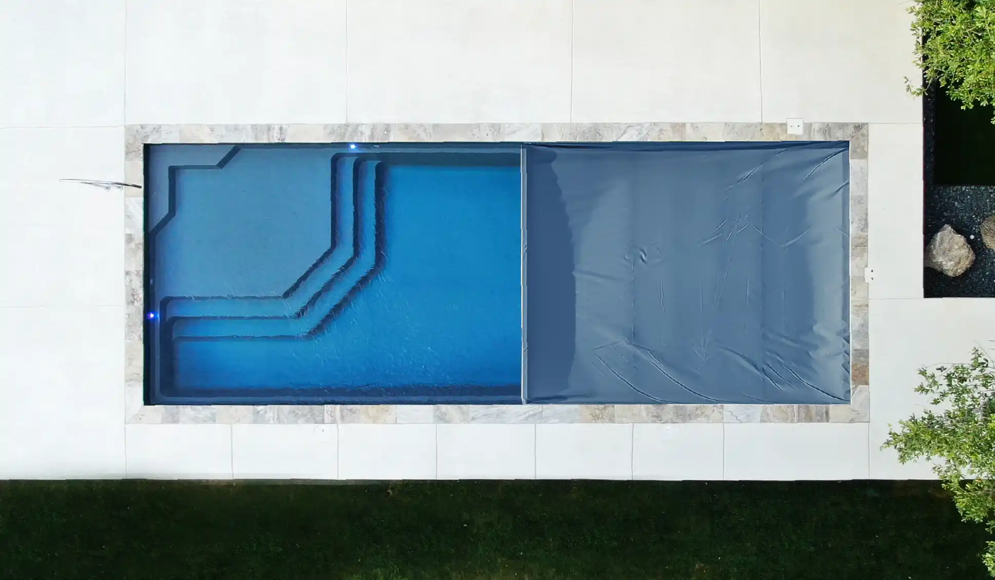 Swim More, Spend Less: How an Automatic Pool Cover Extends Your Season